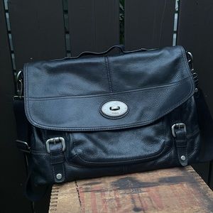 💵📉 Fossil Genuine Leather Work Bag